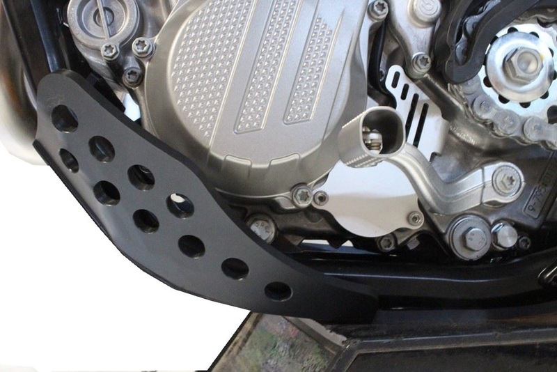 Cubrecárter AXP GP negro KTM/Husqvarna - Imagen 2