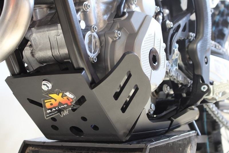 Cubrecárter AXP Enduro Xtrem negro KTM/Husqvarna - Imagen 4