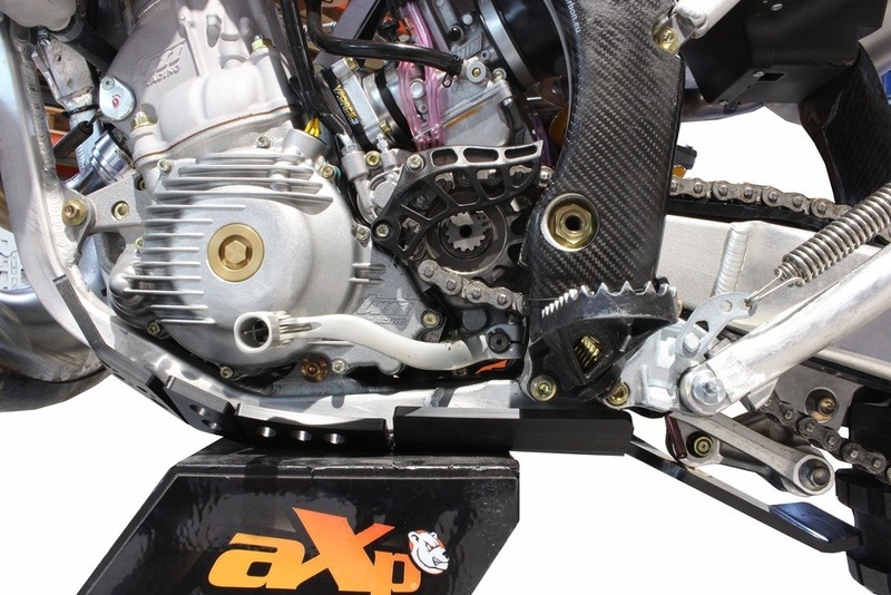 Cubrecárter AXP enduro xtrem PHD negro TM EN/MX 250/300 - Imagen 4