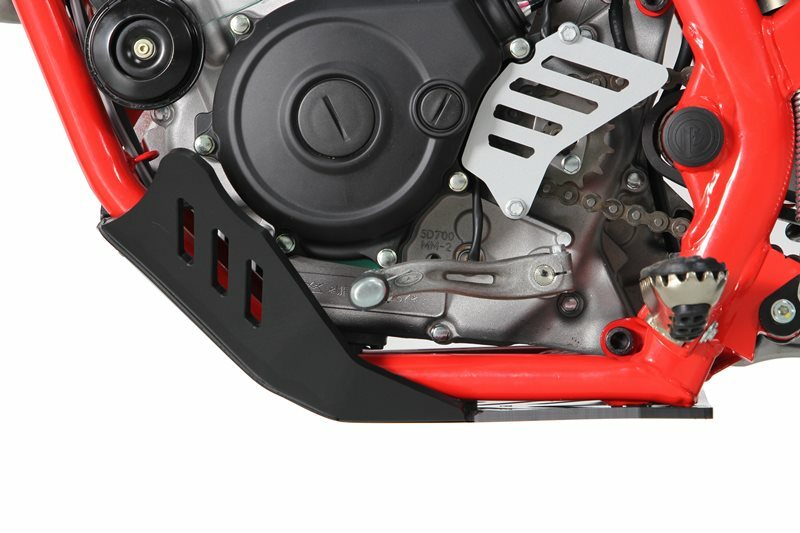 Cubrecarter AXP enduro Negro Beta RR125 - Imagen 2