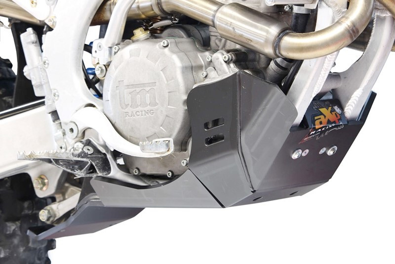 Cubrecárter AXP Xtrem negro - TM Racing EN250Fi/300Fi - Imagen 3