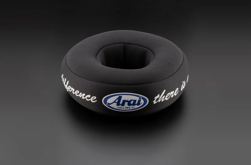 Anillo de soporte para mantenimiento de cascos ARAI "There is a Difference" -